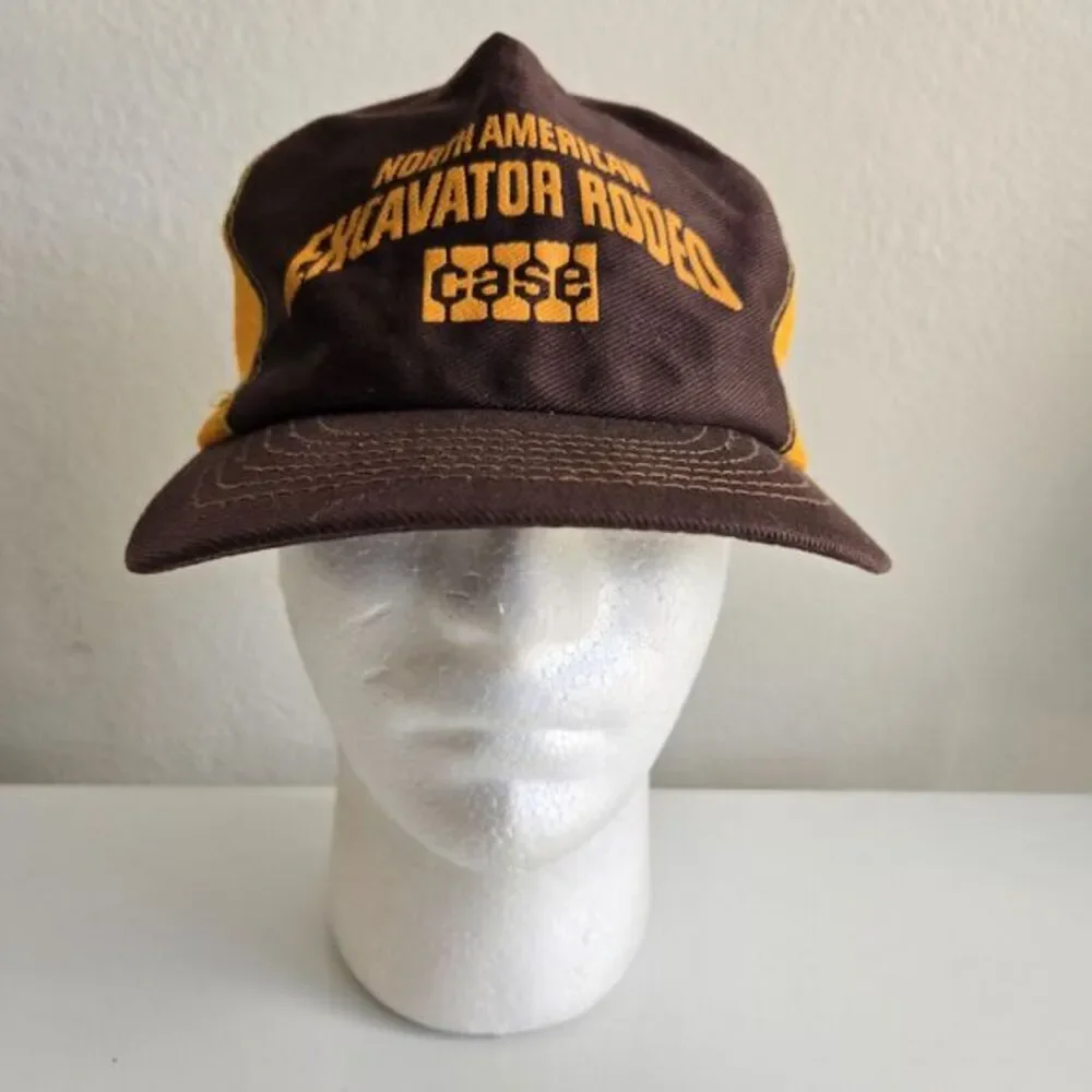 Vintage Case North American Excavator Rodeo Trucker Hat Snapback Cap‎ Brown Gold